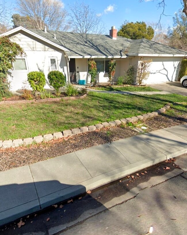 property at 1220 Grant St