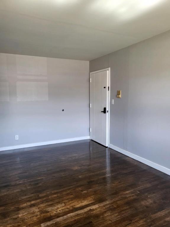 1059 Midland Ave in Midland, PA - Building Photo - Building Photo