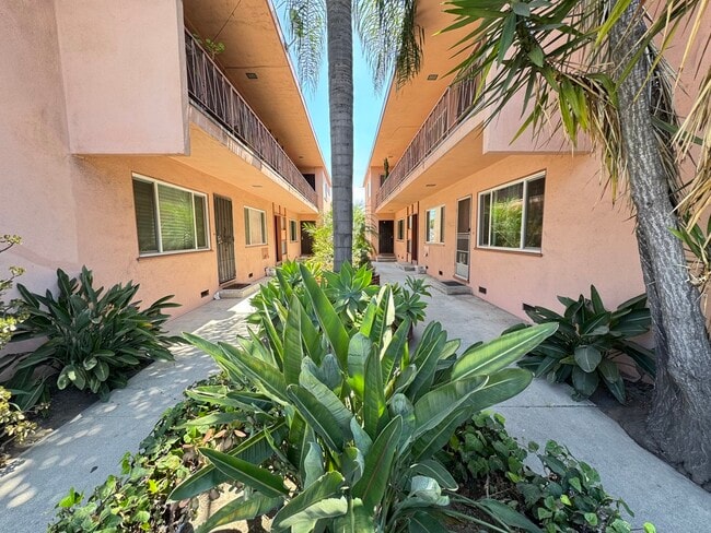 property at 1742 S Robertson Blvd