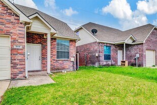 213 Wyndham Meadows Way in Wylie, TX - Building Photo