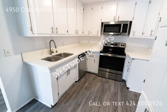 4950 Coldwater Canyon Ave in Los Angeles, CA - Building Photo - Building Photo