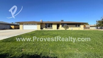 21952 Resoto Rd in Apple Valley, CA - Building Photo