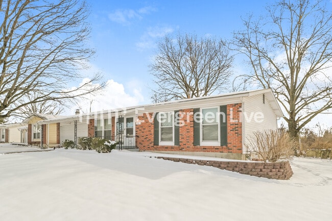 property at 1 Las Hembra Ct