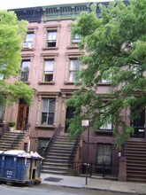 14 W 123rd St in New York, NY - Building Photo - Building Photo