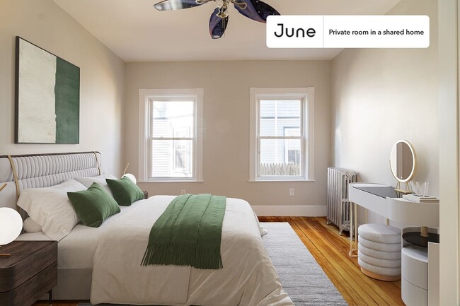 Private bedroom in 5 bed/2 bath Home in Brookline, MA - Building Photo - Building Photo