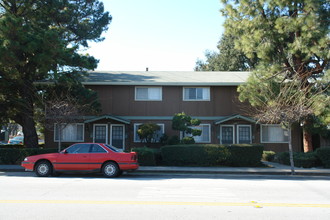 1306 Monroe St in Santa Clara, CA - Building Photo - Building Photo