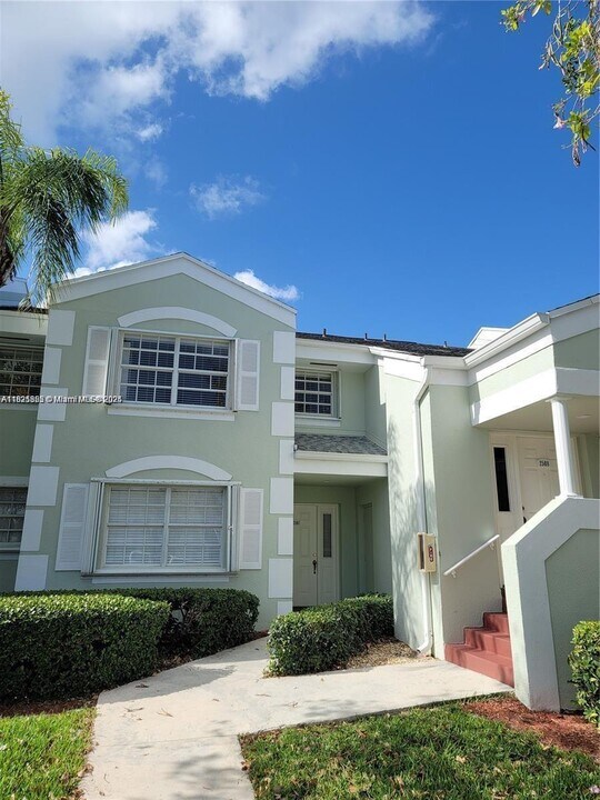 2508 SE 20th Pl in Homestead, FL - Building Photo