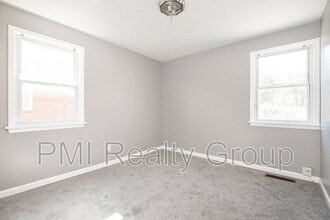 1520 Coventry Rd in East Cleveland, OH - Building Photo - Building Photo