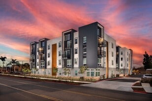 Azul Chula Vista in Chula Vista, CA - Building Photo