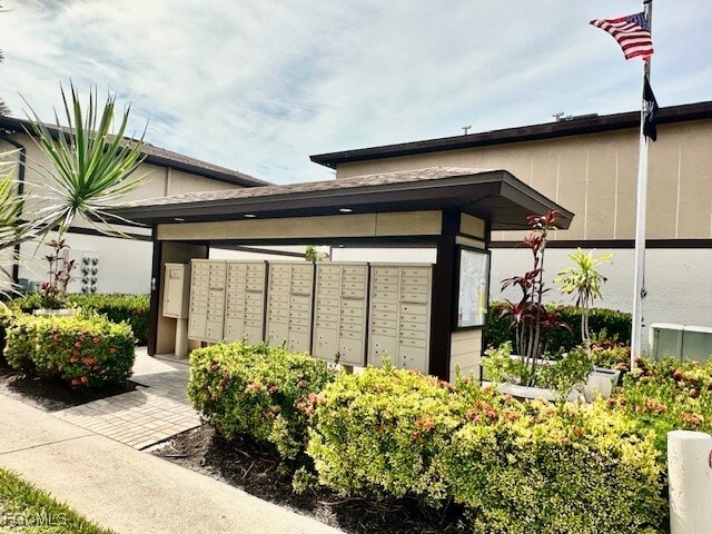 property at 4790 S Cleveland Ave