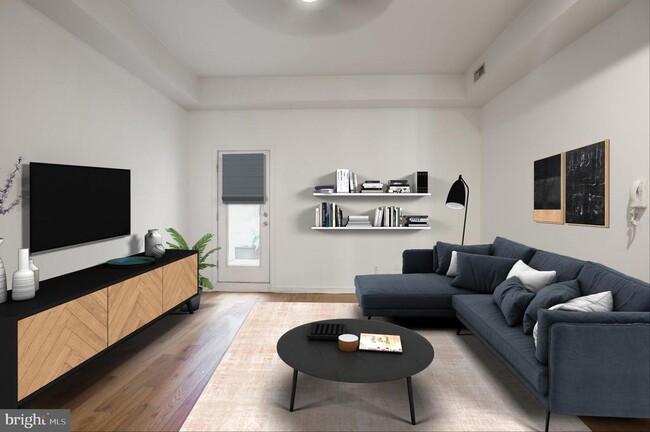 property at 2031 S Juniper St