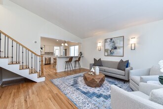 303 Elm St in Glen Ellyn, IL - Building Photo - Building Photo