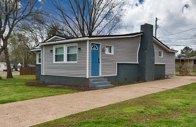 property at 3501 Ventura Rd SW