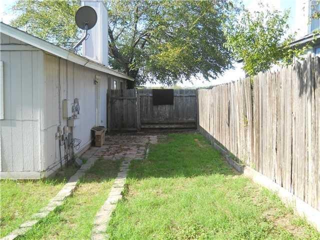 1224 Tartan Ln in Austin, TX - Building Photo - Building Photo