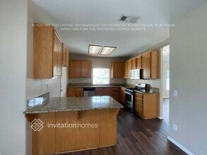12813 Westbury Dr in Moreno Valley, CA - Building Photo - Building Photo