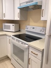 5318 Borneo Cir in San Jose, CA - Building Photo - Building Photo