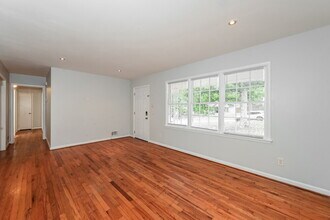 3639 Telstar Dr in Ellenwood, GA - Building Photo - Building Photo