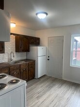 1609 4th Ave, Unit D in Terre Haute, IN - Foto de edificio - Building Photo