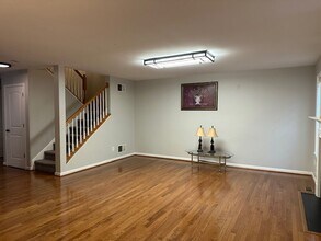 1841 Vista Dr in Mechanicsburg, PA - Building Photo - Building Photo