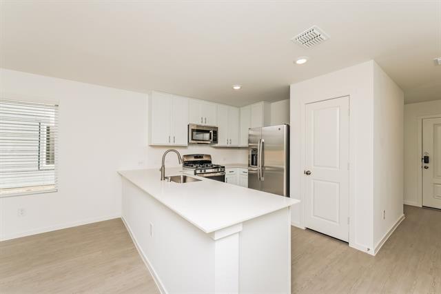 2705 Mistwood Dr in Fort Worth, TX - Building Photo - Building Photo