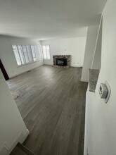 7216 Roxanne Ln in Rohnert Park, CA - Building Photo - Building Photo