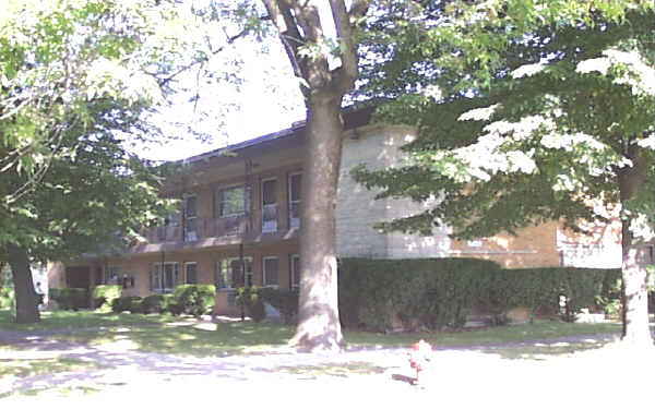 3916 Powell Ave in Lyons, IL - Building Photo - Building Photo