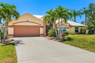 502 NW 34th Pl in Cape Coral, FL - Building Photo - Building Photo