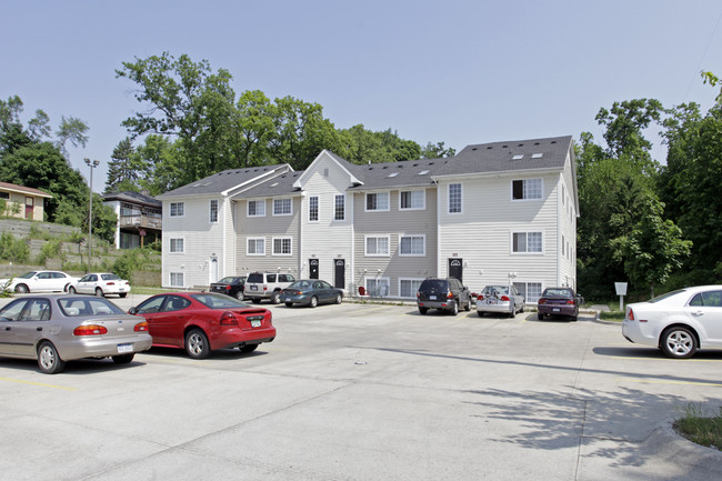1506 Knollwood Ave