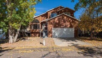 5142 Eros Way in Colorado Springs, CO - Building Photo