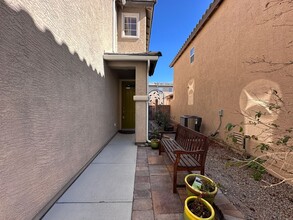 8628 Dodds Canyon St in Las Vegas, NV - Building Photo - Building Photo