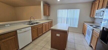 4126 SW 51st Ct in Ocala, FL - Building Photo - Building Photo