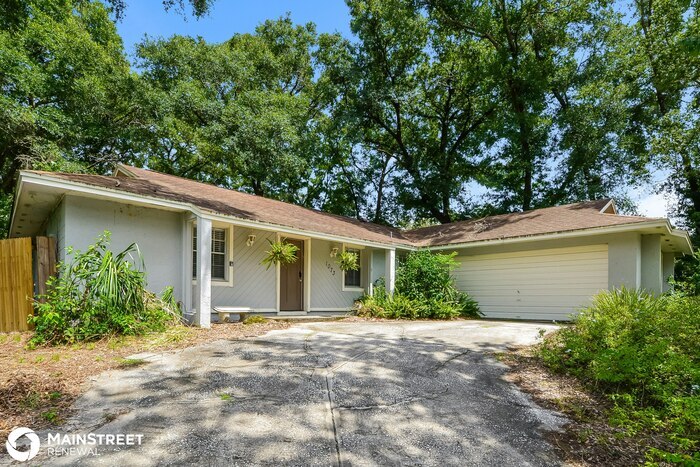 1073 Grizzly Ct in Apopka, FL - Building Photo