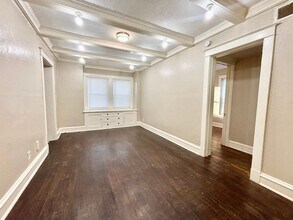 3532-3536 Troost Ave in Kansas City, MO - Foto de edificio - Building Photo