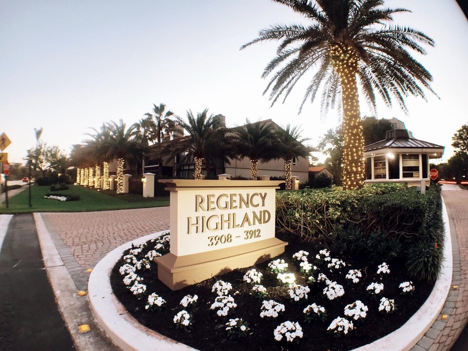 3912 S Ocean Blvd, Unit Regency Highland in Highland Beach, FL - Building Photo