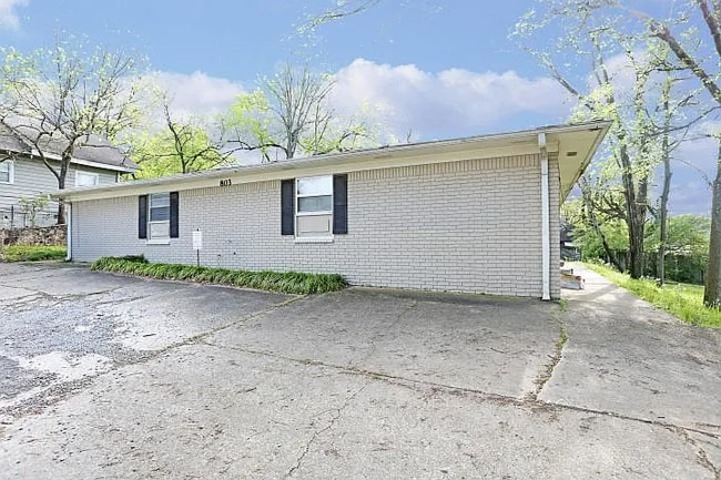 property at 803 N Van Buren St