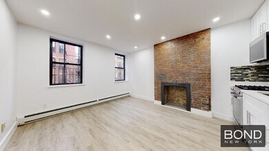 175 Orchard St in New York, NY - Building Photo - Building Photo