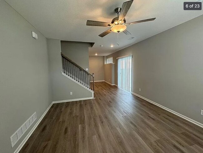 905-907 Pampas St in Pleasant Hill, MO - Building Photo - Building Photo