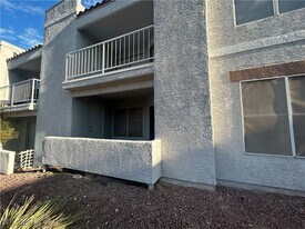 6800 E Lake Mead Blvd in Las Vegas, NV - Building Photo