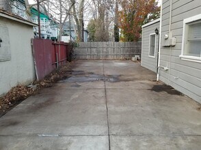 417 11th St in Sacramento, CA - Building Photo - Building Photo