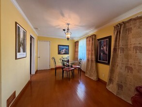 15719 Vose St in Los Angeles, CA - Building Photo - Building Photo
