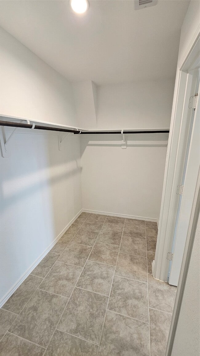 property at 1106 Appaloosa Ln