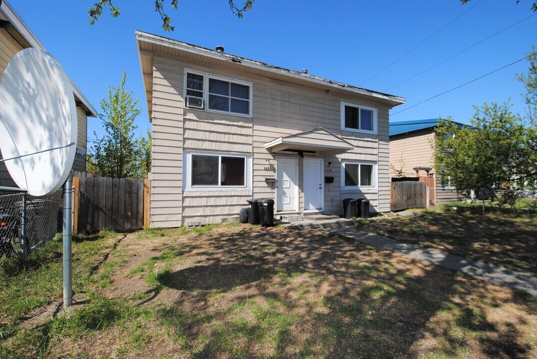 1424-1426 Lathrop St in Fairbanks, AK - Building Photo
