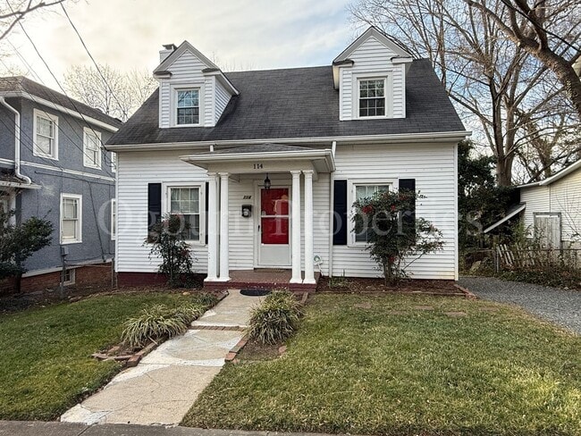 property at 114 S Sunset Dr