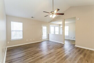 4603 Avalon Forest Ln in Charlotte, NC - Building Photo - Building Photo