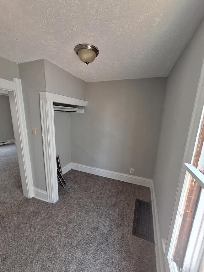 1031 W 17th St in Lorain, OH - Building Photo - Building Photo