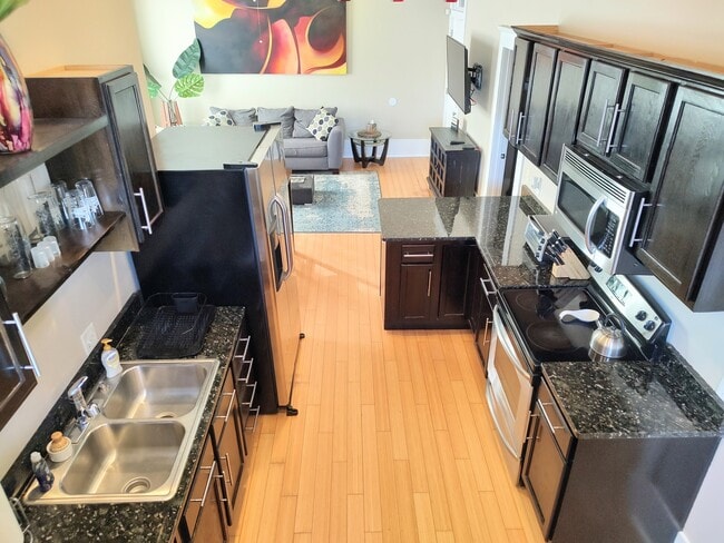 property at 304 W 40th St