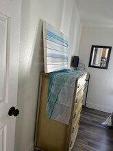 21851 Newland St in Huntington Beach, CA - Foto de edificio - Building Photo