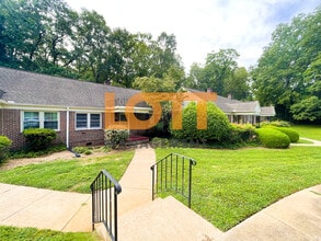 600 University Rdg in Greenville, SC - Foto de edificio - Building Photo