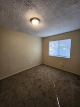 10045 Emerald Creek Dr in Houston, TX - Building Photo - Building Photo