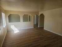 22501 Ottawa Rd in Apple Valley, CA - Building Photo - Building Photo